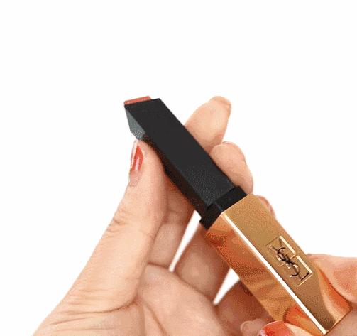 YSL新款雾面口红，竟有点撞上韩国兰芝口红了？