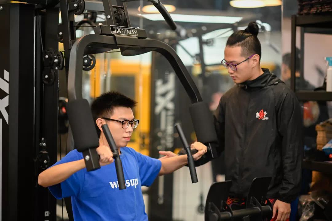 北京路5星拳馆，教练却“打”人无数！竟是彭于晏、颜如晶的最爱