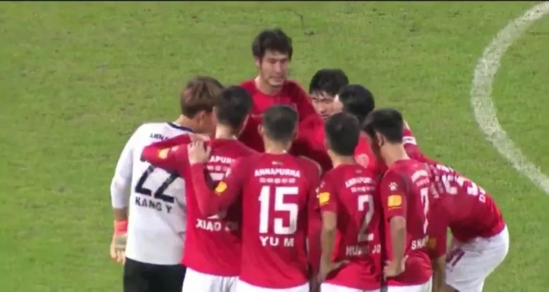 等了很久终于等到今天，四川足球梦圆都江堰凤凰体育中心！