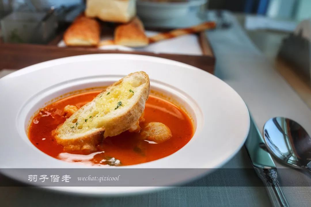 佛山罗浮宫索菲特酒店高山流水,佛山索菲特罗浮宫酒店附近美食