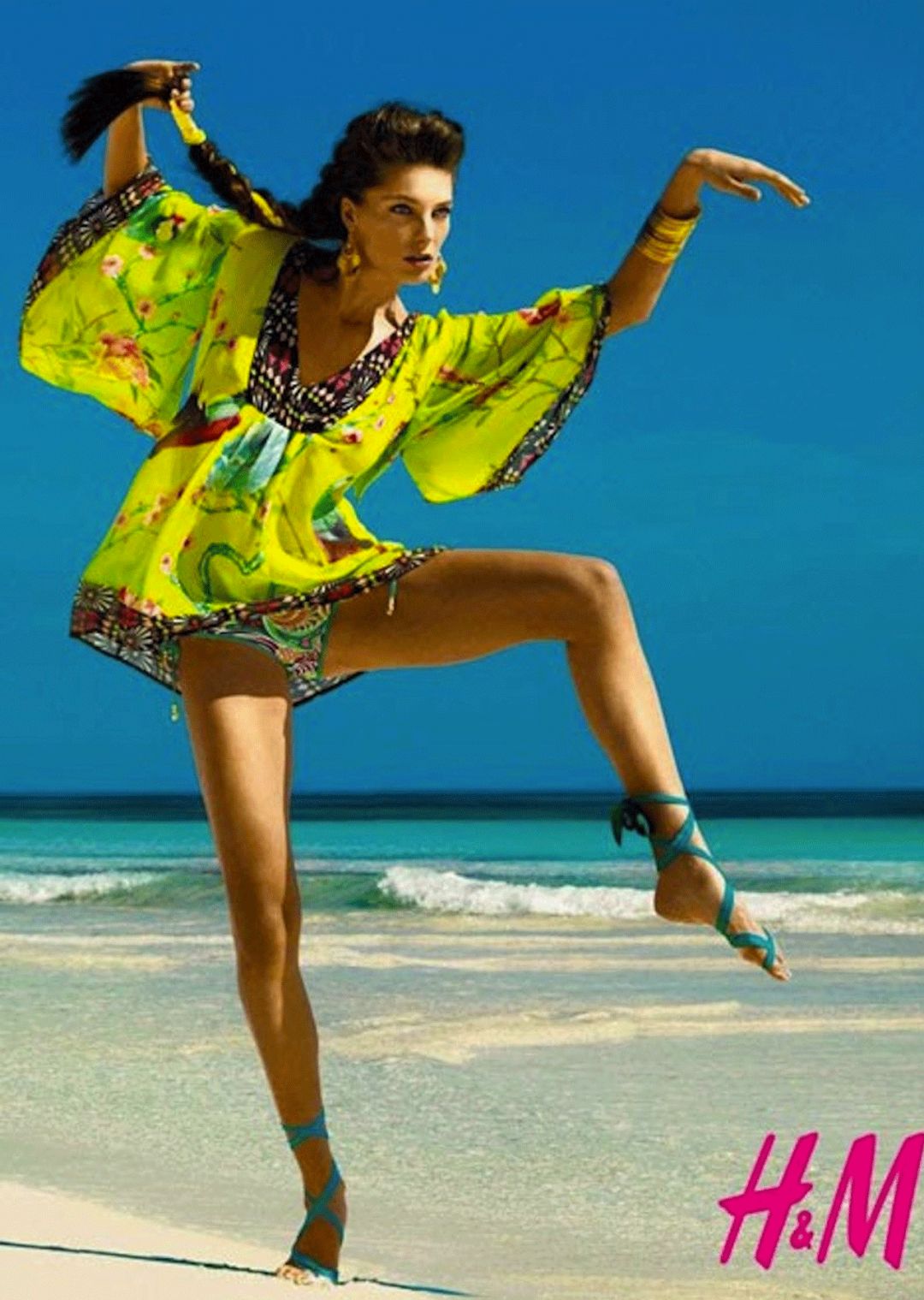 moschino联名款为什么便宜,花小钱买大牌化妆品