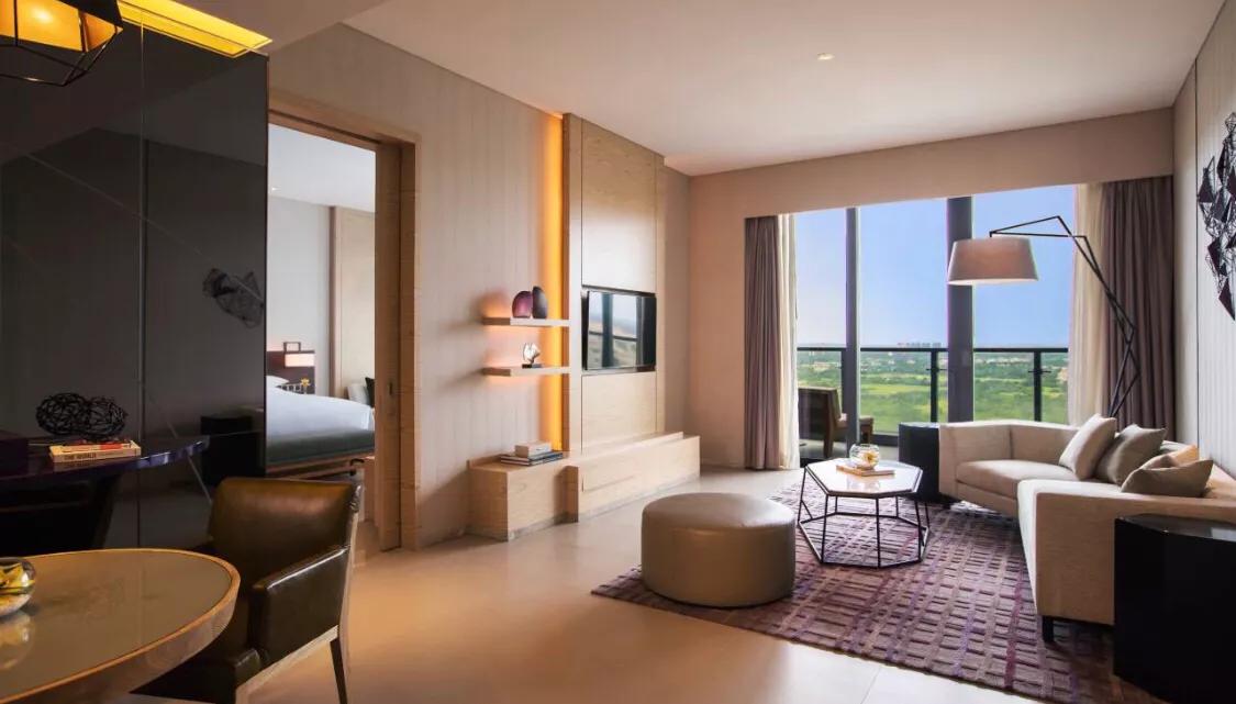 开始转型的万丽酒店焕然一新！时尚？炫酷？