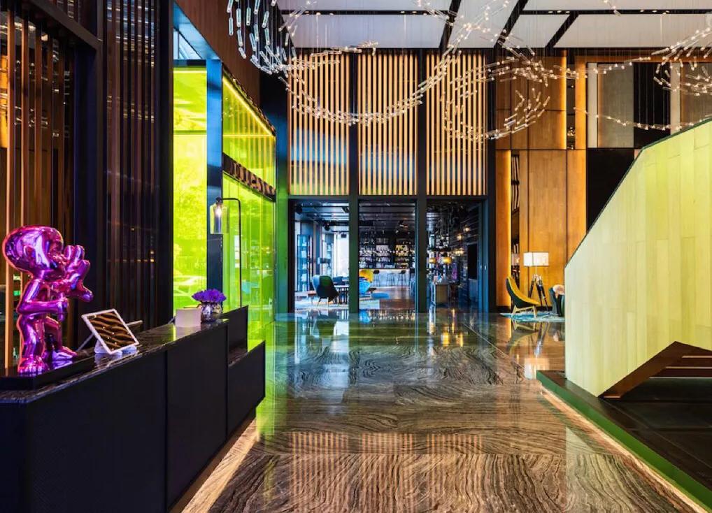 开始转型的万丽酒店焕然一新！时尚？炫酷？