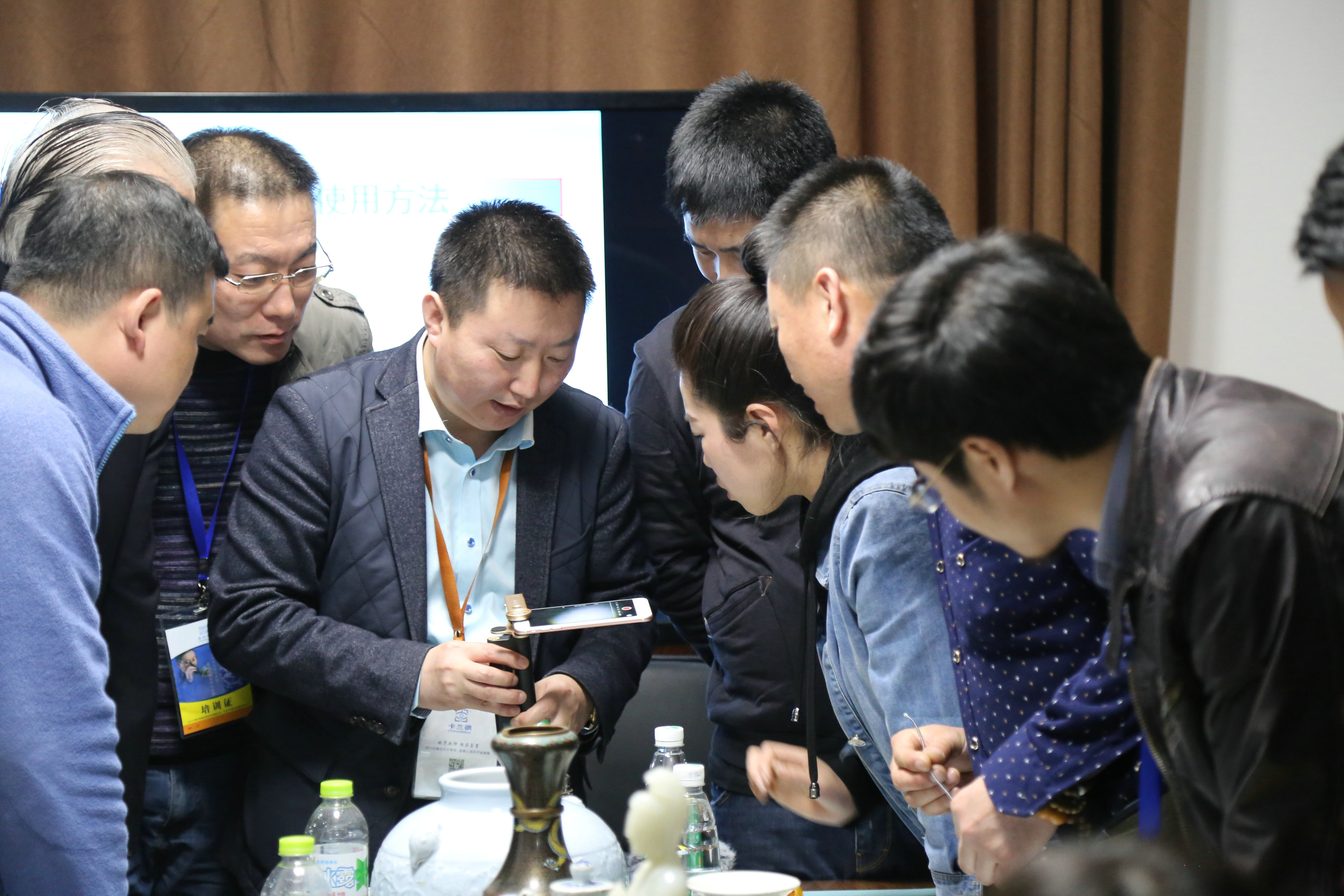 卡兰德瓷器老化痕迹鉴定视频,卡兰德鉴定元代青花瓷器