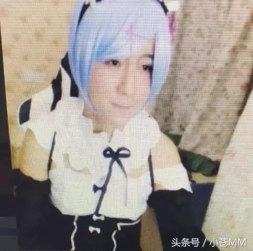 古手羽性感黑丝在线撩人，太骚惨被超管封禁！