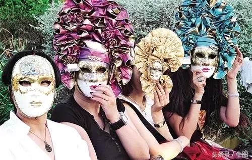 名家名作｜王文澜：年代范儿！40年，从老北京到新北京