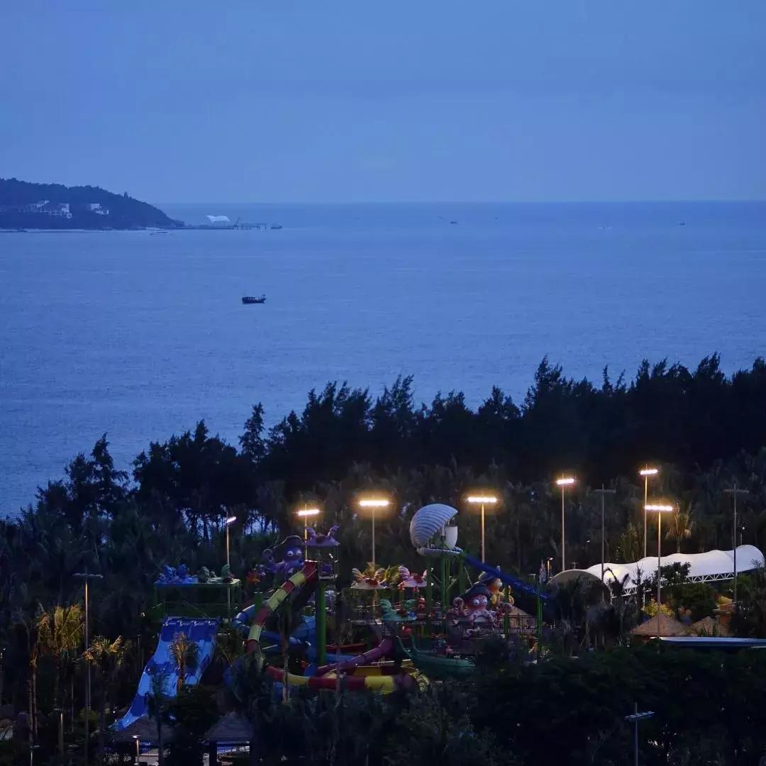 鲨鱼海豚亲子游攻略 (凤岭水世界游玩攻略)