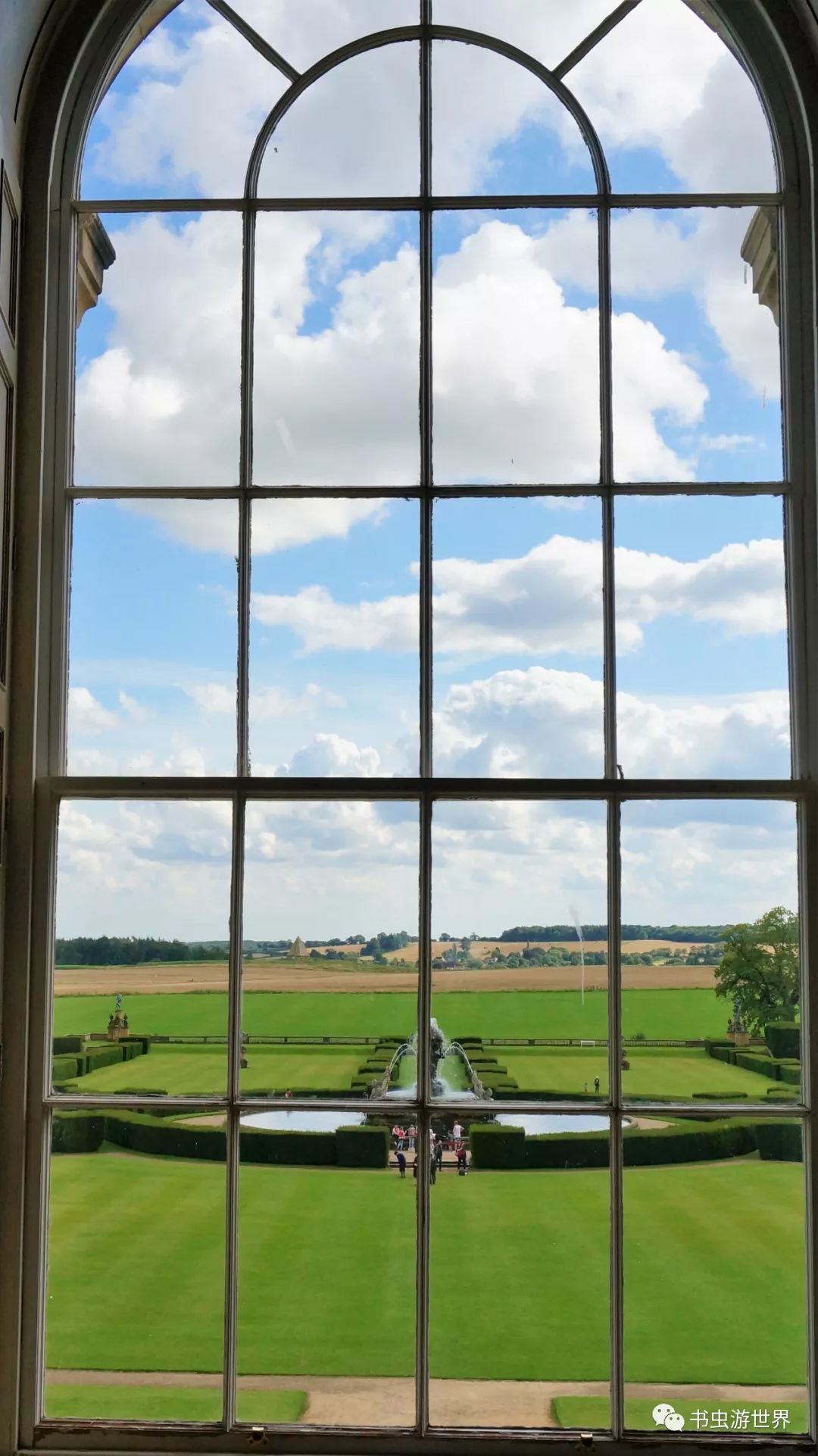 霍华德城堡庄园,布莱德赫德庄园真实生活