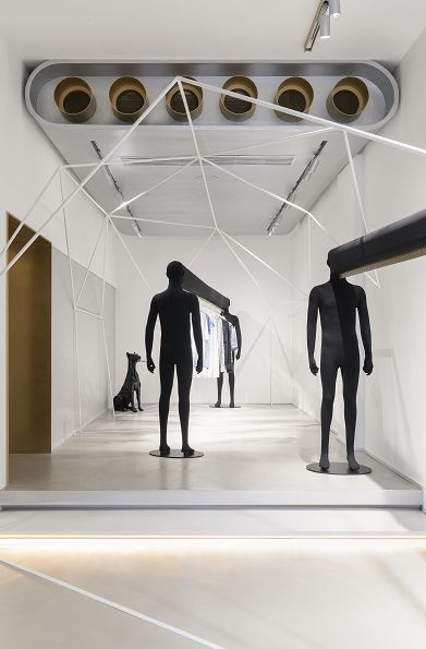 上塘路这家店从不开门？奇怪……这到底是什么神仙操作？