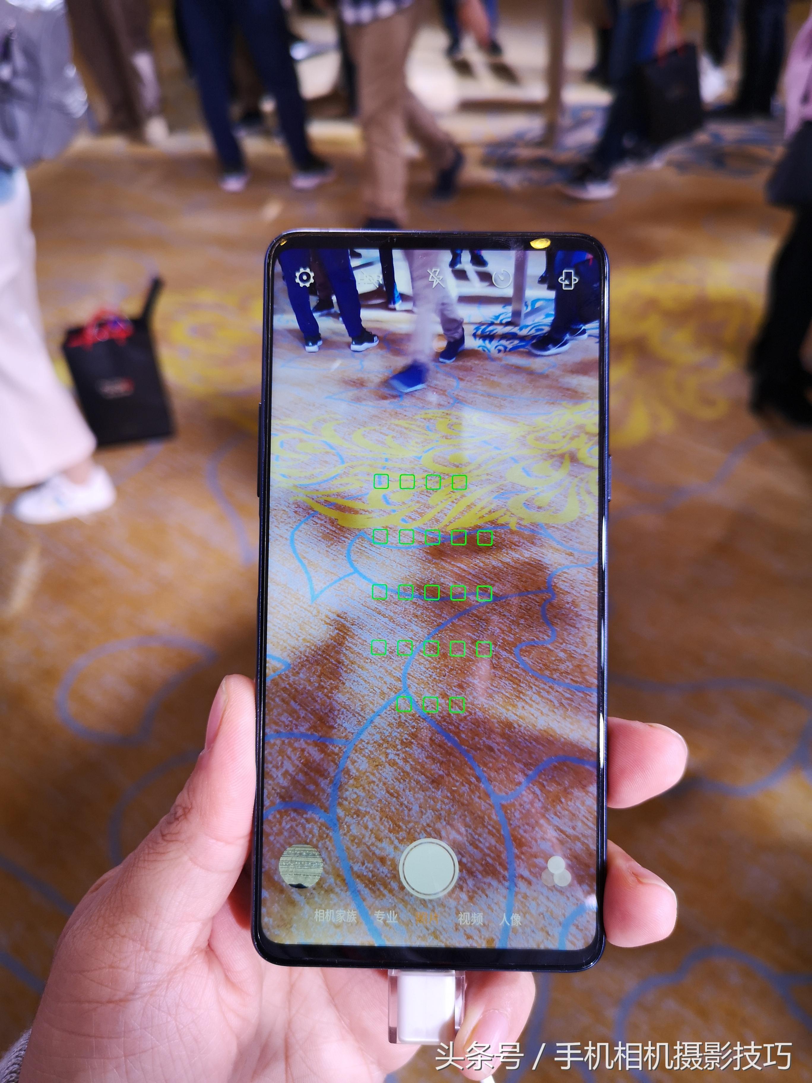 努比亚x刷miui怎么切换副屏,努比亚x和vivo双屏版哪个值得买