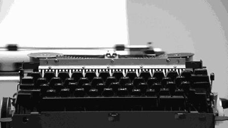 键盘上的字母为什么不按abcd排列,为什么键盘上的字母顺序不是abcd