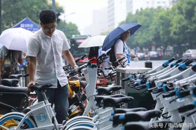 电动车电池充不进电换一个可行吗,电动车电池充不满可以拔吗