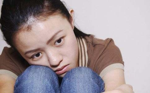 女性瘙痒要注意什么饮食,女性瘙痒该如何处理