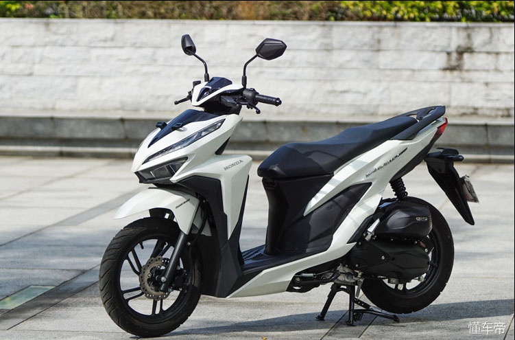 东南亚专属车型2019款本田Vario150试驾体验
