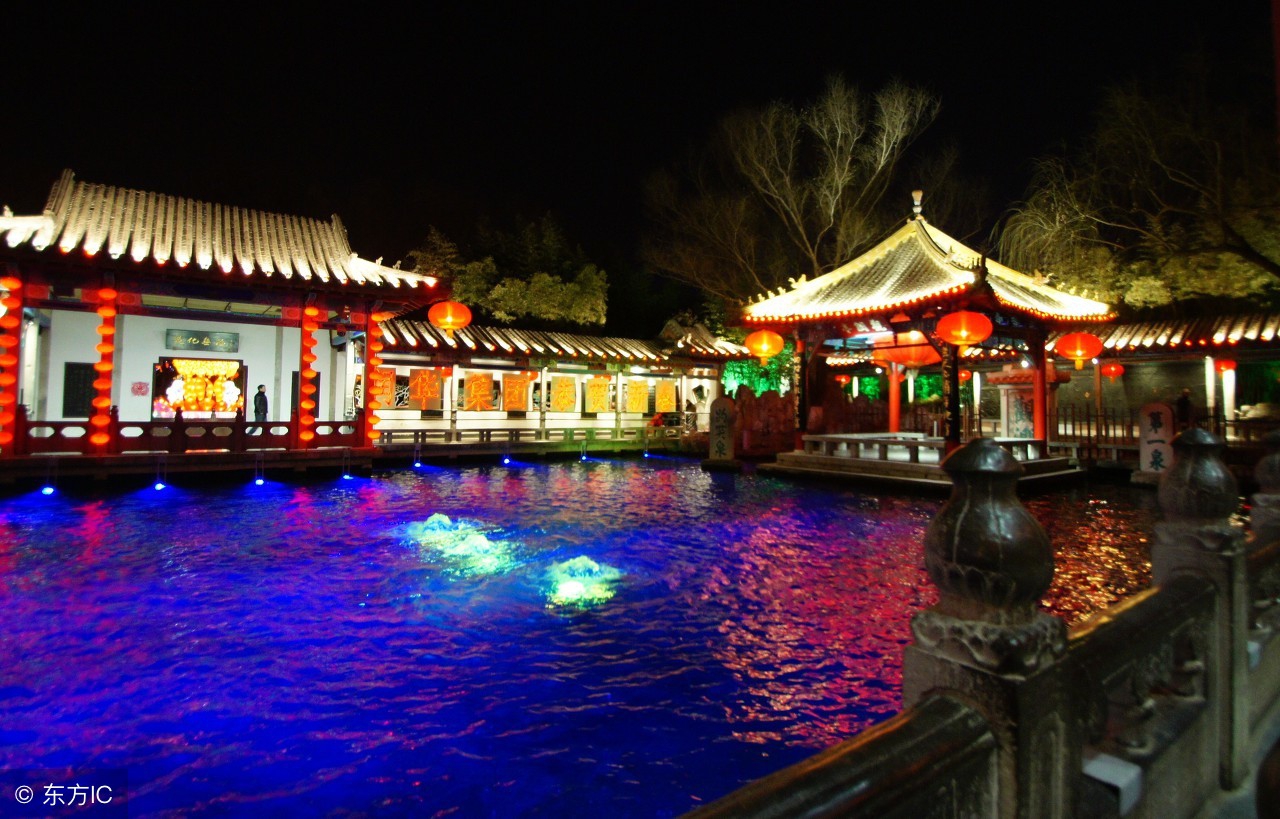 冬季山东山泉水最美最有韵味？济南山泉水美？泰山上下一片银白？