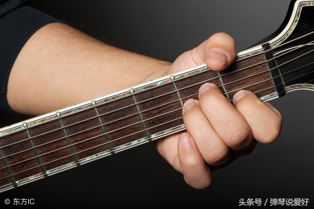 十岁初学吉他买几寸吉他好,自学吉他5分钟学会看吉他六线谱