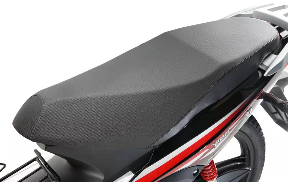 大运骐爽弯梁车,大运弯梁摩托车油耗