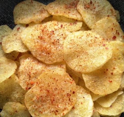 爱吃薯片怎么办,3分钟教你在家炸薯片又香又脆