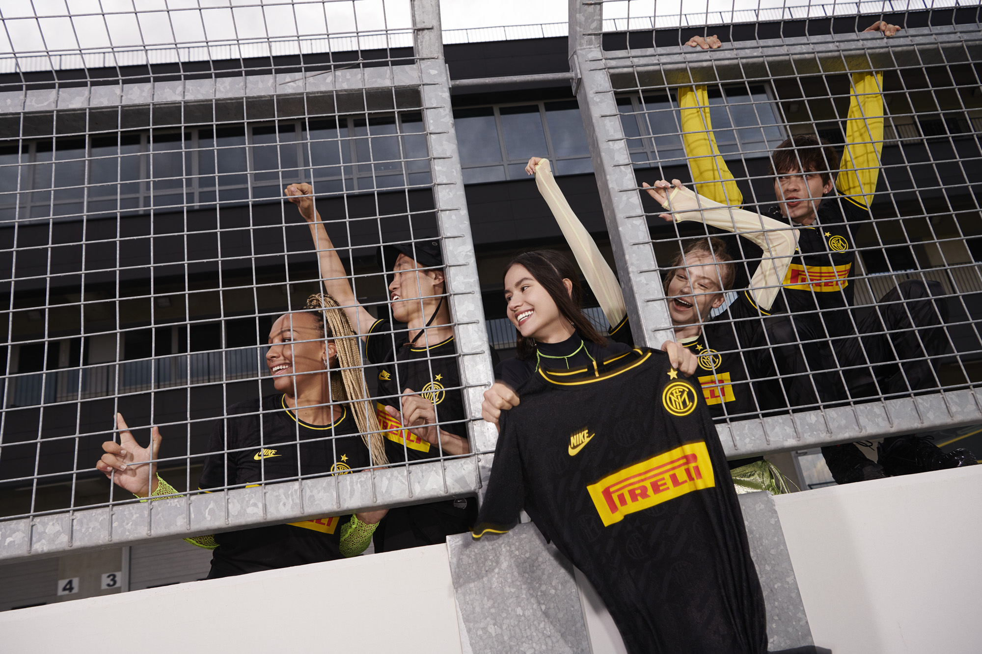 国际米兰耐克联名,国际米兰201819赛季第二客场球衣