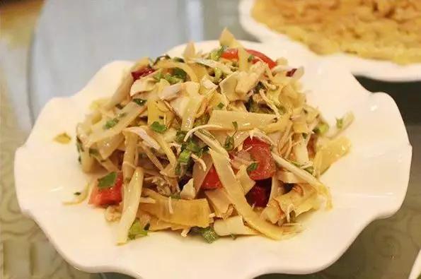 在云南，做一个“花吃”，挺好