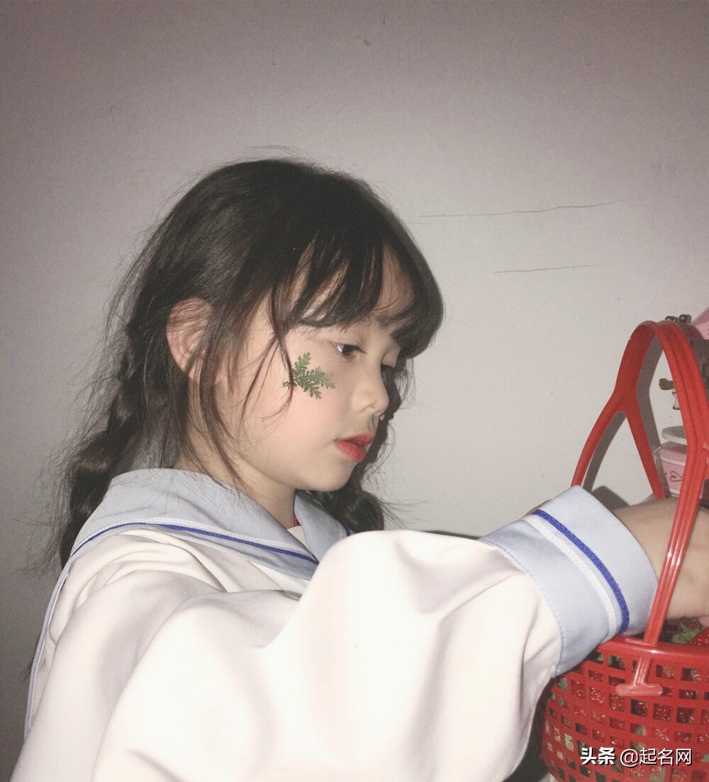 给腊月宝宝起名字,宝宝有诗意涵养的名字