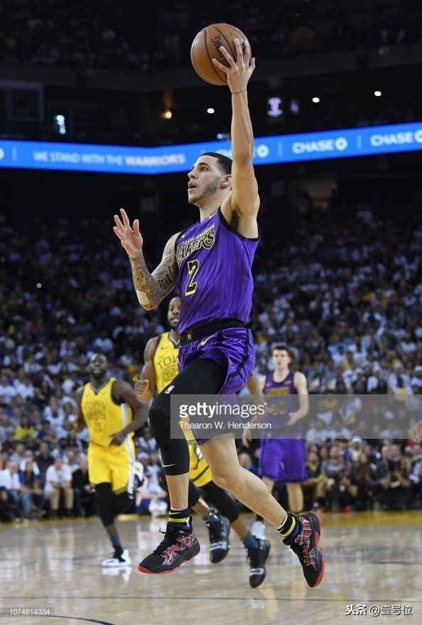 圣诞大战前十名球鞋,圣诞节配色球鞋大盘点2023