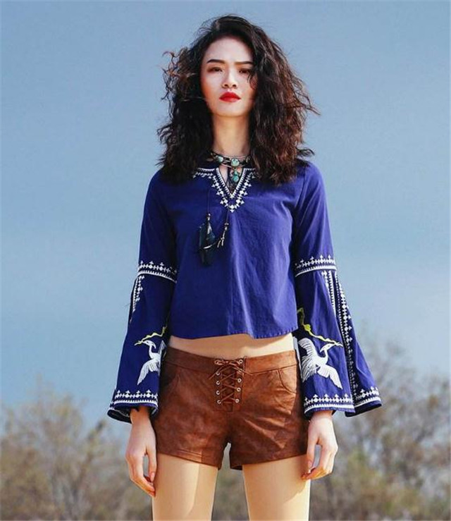 休闲风假日裙子波西米亚,穿波西米亚裙子适合什么景色拍照