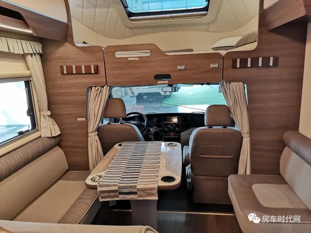 中额头内有大乾坤！洗衣机外置金冠格林卡诺E款