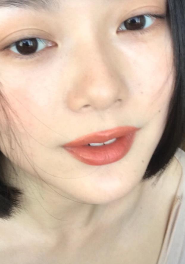 韩妆的嘴唇怎么化,韩妆扬长避短