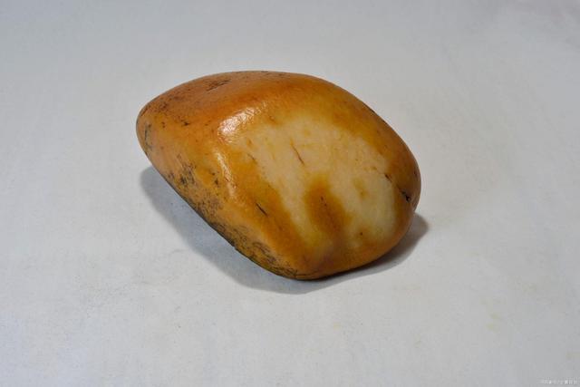 市面上的翡翠玉石都是什么,真假翡翠玉石的鉴别方法图解