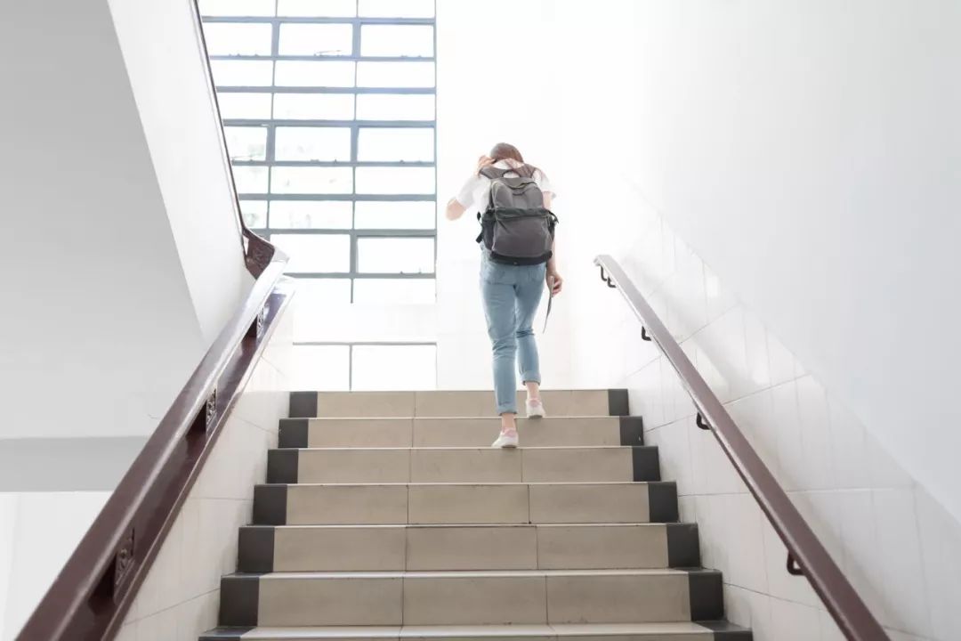 户外跑步太热，你可以做这些替代