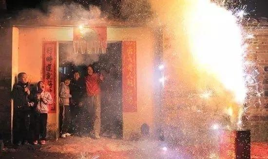 尘封的岁月和记忆,回忆在岁月的痕迹里记录美好