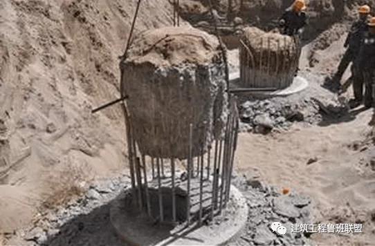 电梯井处灌注桩如何破除桩头,灌注桩桩头处理