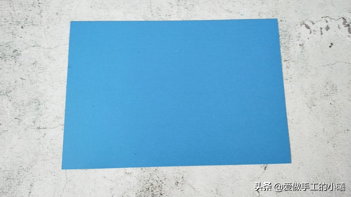 十字卡纸飞镖图解,简单卡纸飞镖折法