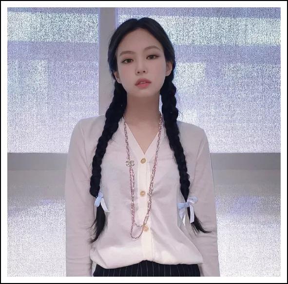 如何提升脖子和肩的气质,脖子对女人的影响