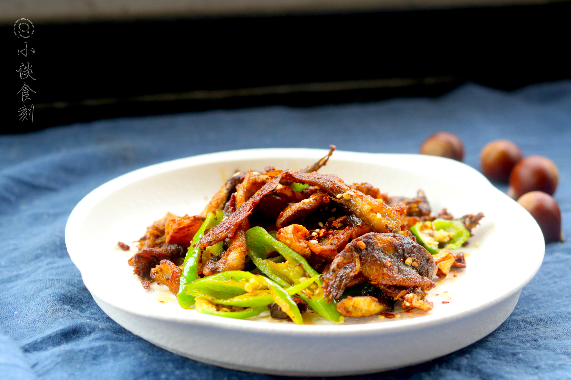 泥鳅不去内脏怎么洗最干净,泥鳅怎么处理干净没有土