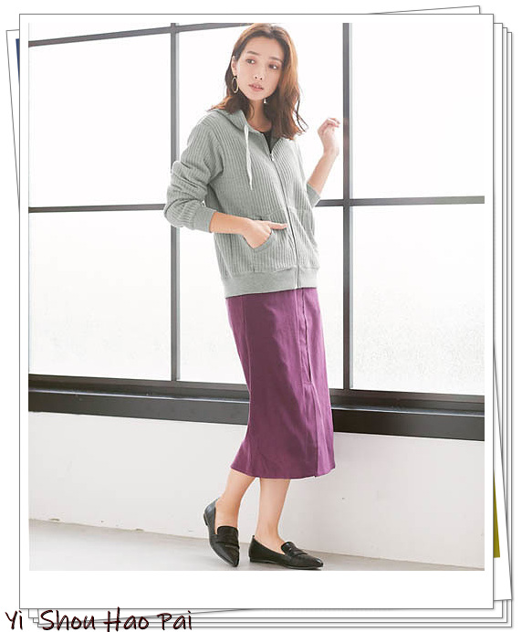 thombrowne灰色卫衣5码上身效果,灰色日系卫衣