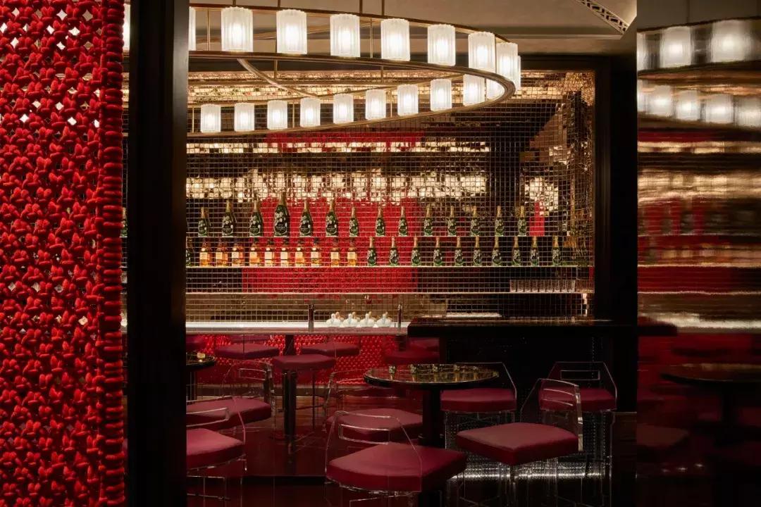 如果酒店也有潮牌，一定非苏州这家莫属！踏进的第一步就会开心