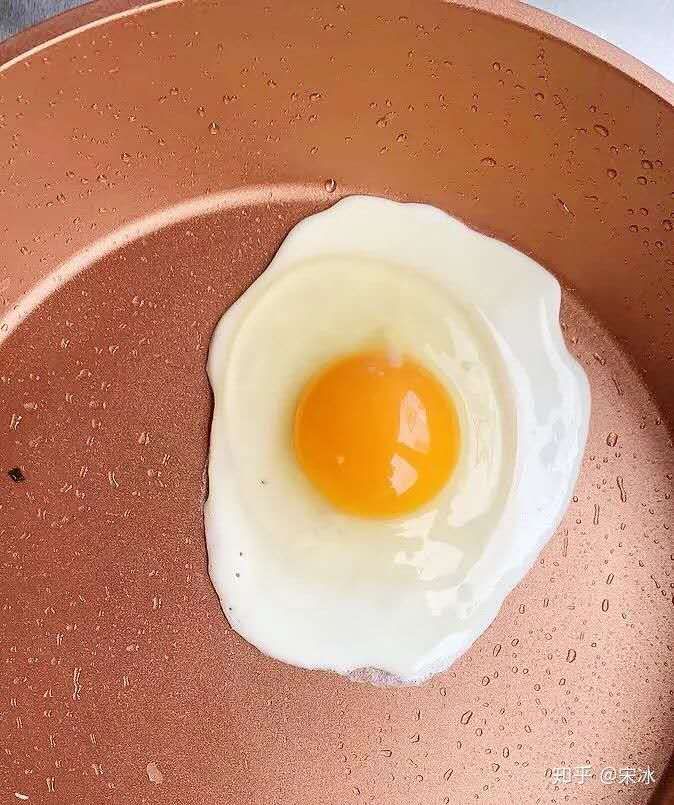 网上买的不粘锅怎样辨别真假,如何辨别真正的不粘锅