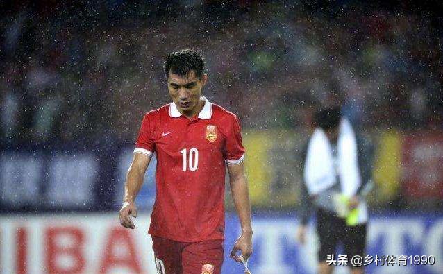 郑智为中国足球做些什么,中国足球永远的骄傲郑智