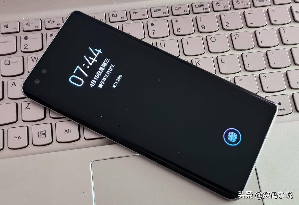 荣耀30pro2024年还值得入手吗,荣耀2020年上市的最高端手机