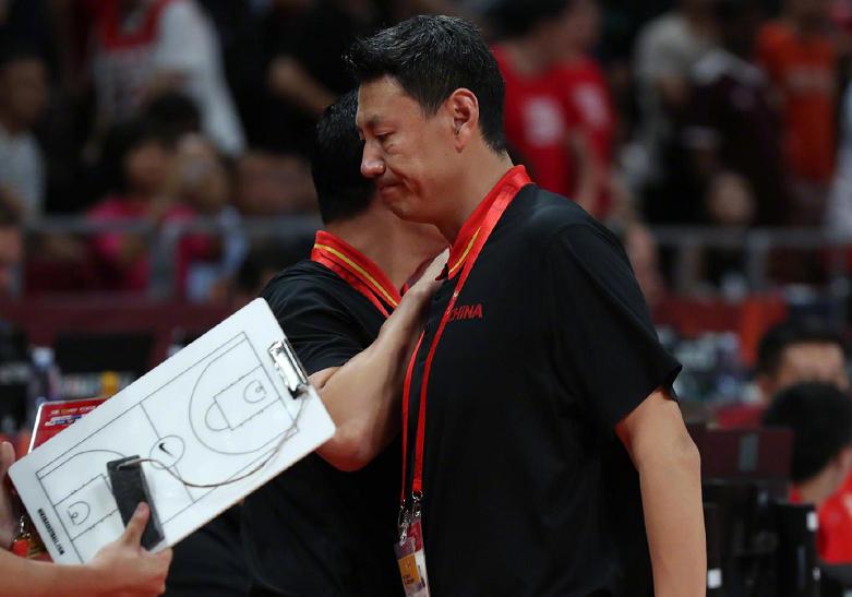 菲律宾总统道歉事件,菲律宾男篮主帅宣布辞职发布会