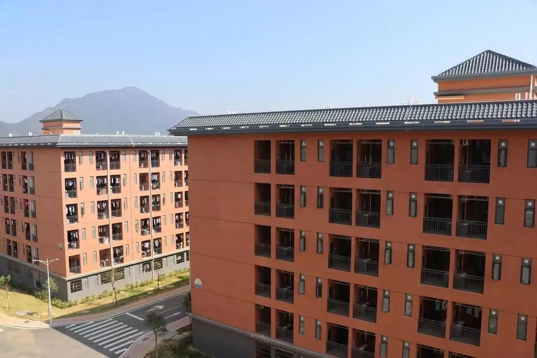 公办学校有哪些好宿舍,来看看各校的大学宿舍