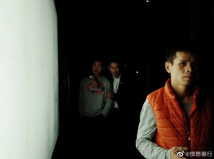 ​城市缝隙里的「业余人类观察家」