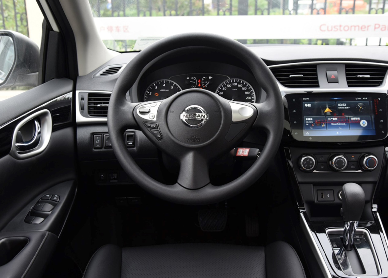 日产轩逸经典有哪几款配色,日产轩逸现在的经典款