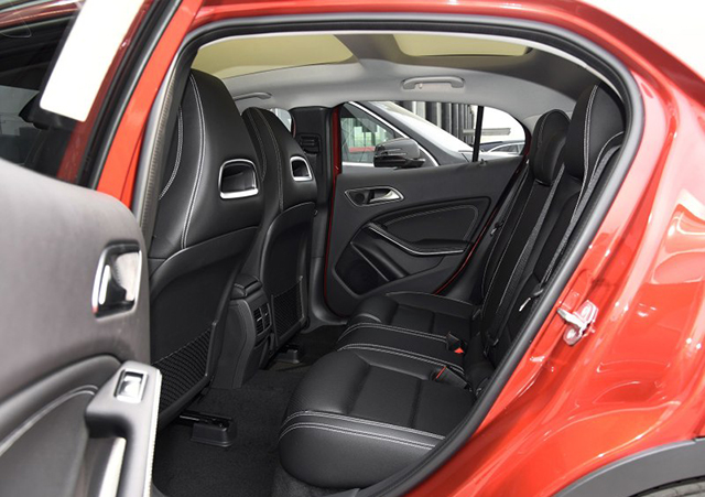 25万左右轿跑2021款落地多少钱,炫酷又实用15万就能拿下的轿跑suv