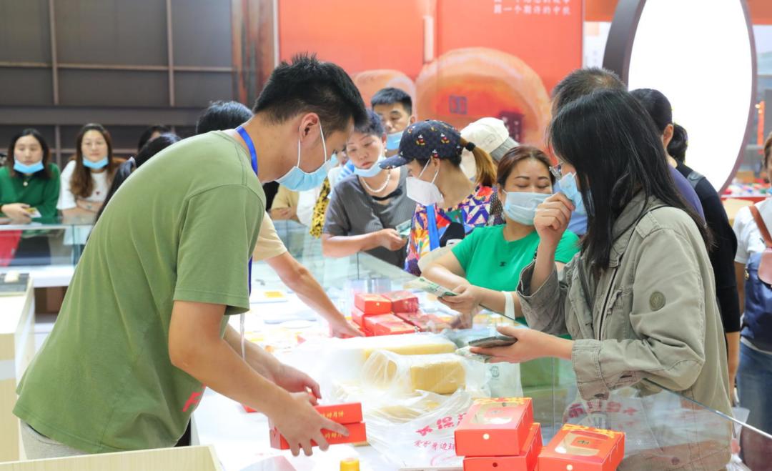 2020四川月饼节开幕,中秋佳节庆团圆五仁月饼