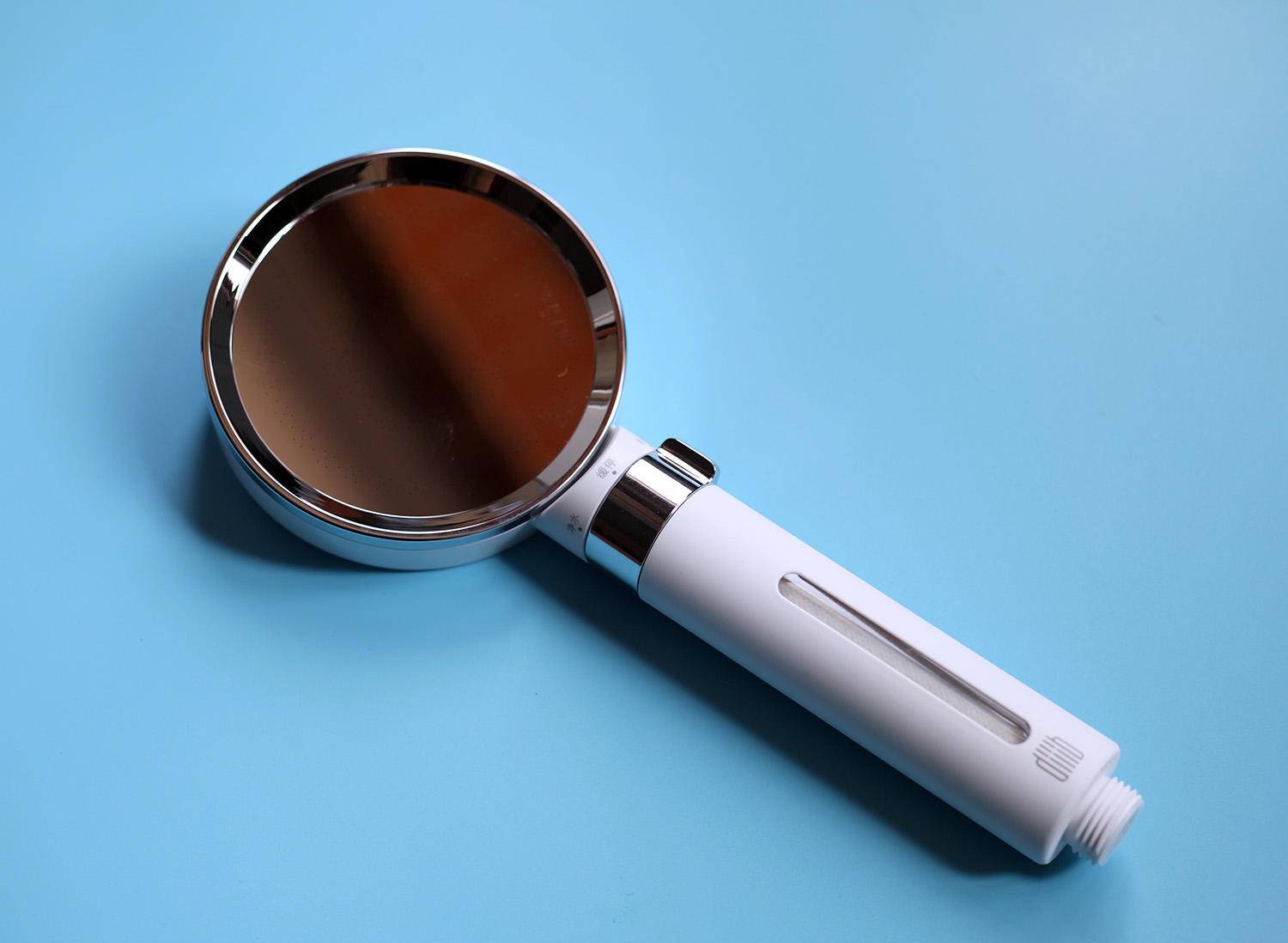 镜子可以淋浴,镜子能告诉你什么