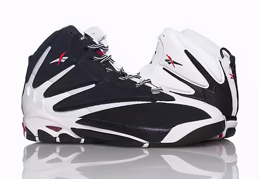 锐步重新生产篮球鞋,锐步哈雷尔