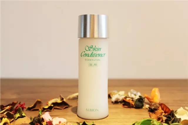 十大贵妇精华液排行榜,推荐三款精华水